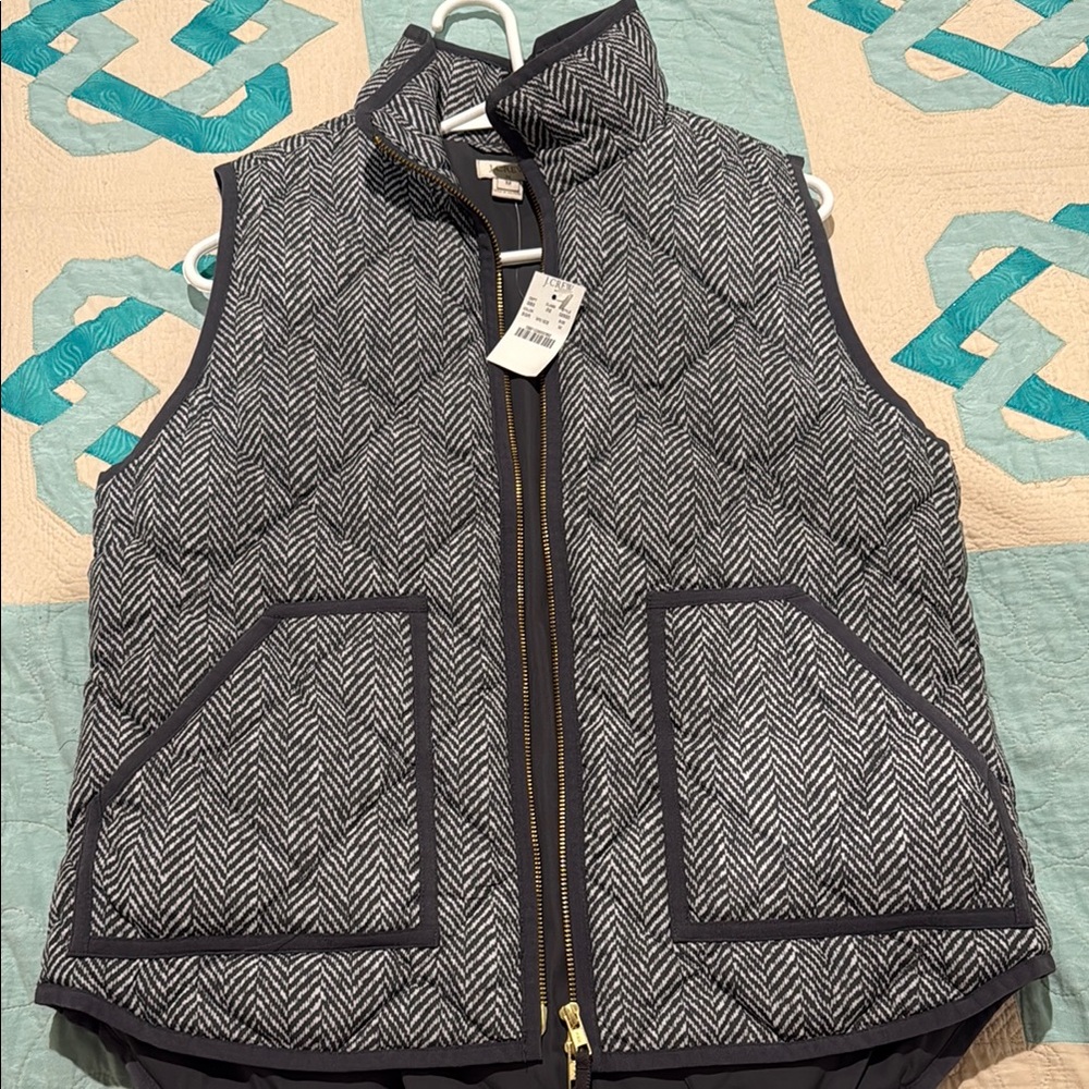 J. Crew Gret and White Patterned Vest